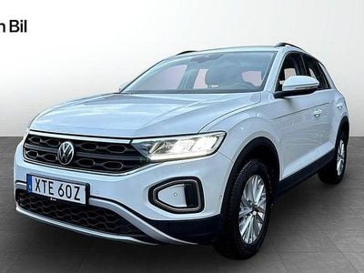 Pure white Begagnad 2022 VW T-Roc SUV | 209 900 kr (Marknadspris)