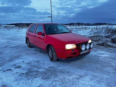 Begagnad 1996 VW Golf III Halvkombi | 15 000 kr
