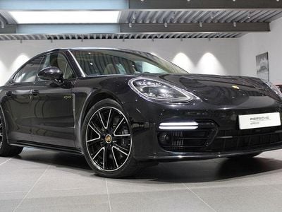 Porsche Panamera 4