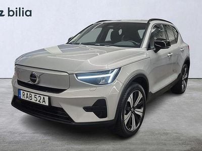 Svart Begagnad 2022 Volvo XC40 Core SUV | 334 900 kr