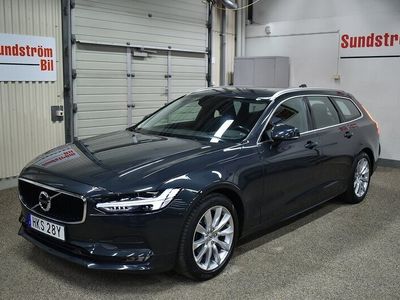 begagnad Volvo V90 D4 Momentum Advanced VOC Drag Aut 2020, Kombi