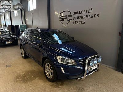 Begagnad Volvo XC60 Ocean Race 215 HK (158 kW) 2014 Blå SUV