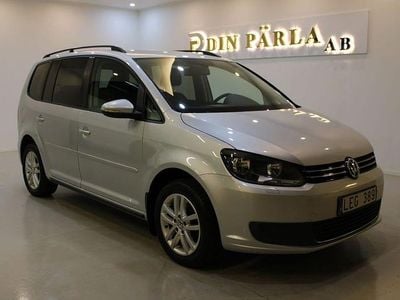 Begagnad VW Touran 150 HK (110 kW) 2012 Silver Minibuss