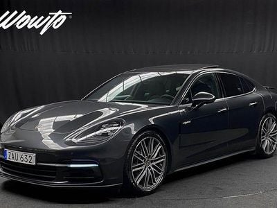 Begagnad Porsche Panamera 4 462 HK (339 kW) 2018 Vulcano grå metallic Sedan