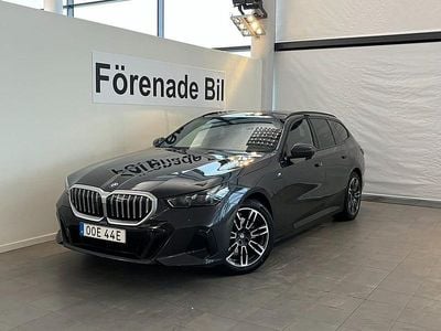 Sophistogrå metallic Begagnad 2025 BMW 530 M Sport Kombi | 659 000 kr