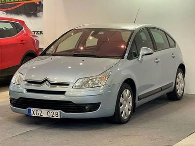 Begagnad Citroën C4 141 HK (103 kW) 2005 Silver Halvkombi