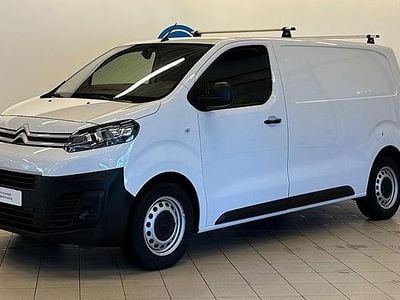 Vit Begagnad 2022 Citroën Jumpy Minibuss | 219 900 kr (Superpris)