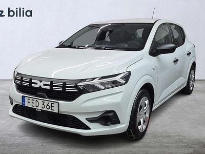 Vit Begagnad 2022 Dacia Sandero Essentiel Halvkombi | 139 000 kr (Marknadspris)