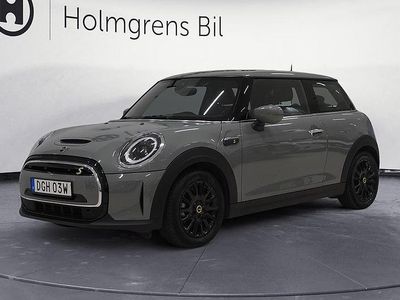 Grå Begagnad 2022 Mini Cooper SE Essential Halvkombi | 229 500 kr