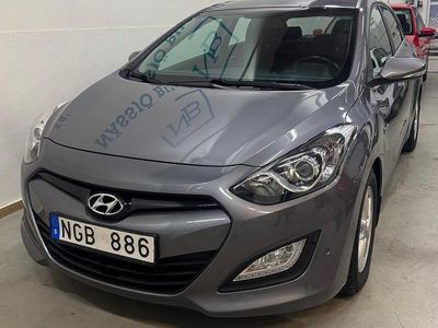 Begagnad Hyundai i30 128 HK (94 kW) 2014 Grå