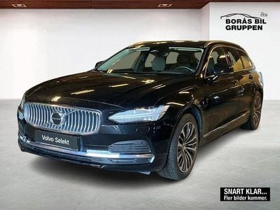 Svart Begagnad 2023 Volvo V90 Core Kombi | 379 000 kr (Bra pris)