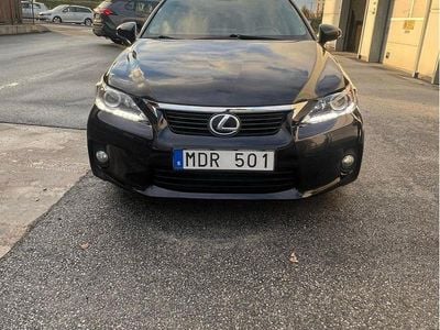 Lexus CT200h