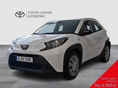 Begagnad Toyota Aygo X Play 72 HK (52 kW) 2023 Vit SUV