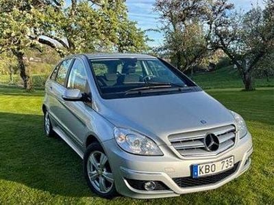 Mercedes B180