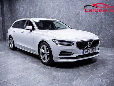 Vit Begagnad 2020 Volvo V90 Momentum Kombi | 289 800 kr (Dyr)