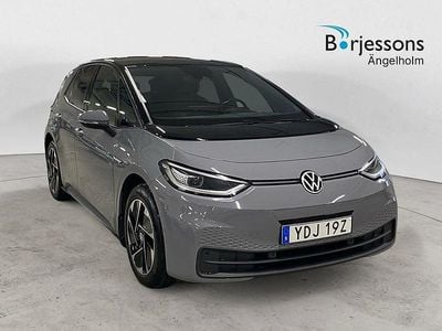 Grå Begagnad 2022 VW ID.3 Pro Performance Halvkombi | 259 000 kr (Marknadspris)