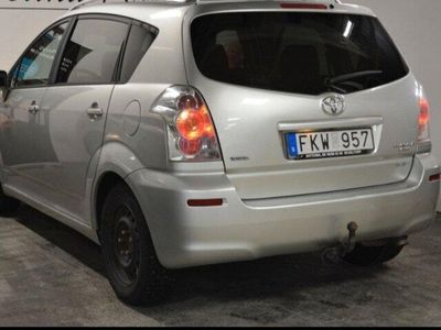begagnad Toyota Corolla Verso 2.2 D-CAT Euro 4