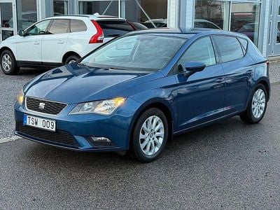Blå Begagnad 2013 Seat Leon Style Halvkombi | 69 800 kr (Marknadspris)