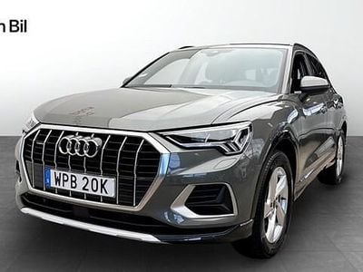 Grå Begagnad 2023 Audi Q3 Advanced SUV | 384 000 kr (Marknadspris)