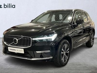 Svart Begagnad 2022 Volvo XC60 Core SUV | 419 900 kr (Bra pris)