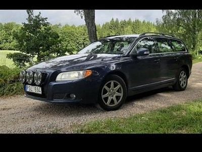 Begagnad 2010 Volvo V70 Kombi | 40 000 kr (Lite dyr)