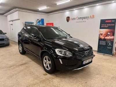 Svart Begagnad 2015 Volvo XC60 Momentum SUV | 149 900 kr