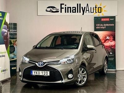 Begagnad Toyota Yaris Hybrid Active 101 HK (74 kW) 2017 Mörkgrå Halvkombi