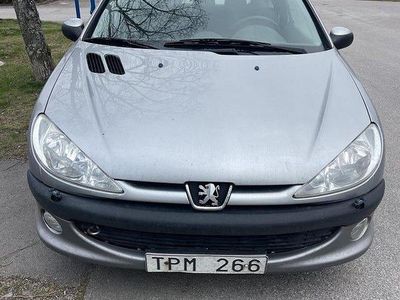 Peugeot 206+