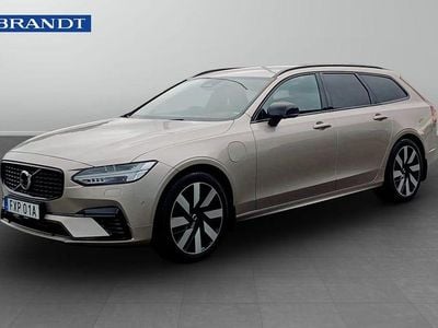 Grå Begagnad 2025 Volvo V90 Plus Kombi | 499 900 kr