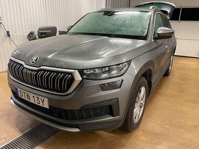 Grå (grå metallic) Begagnad 2024 Skoda Kodiaq SUV | 465 000 kr (Dyr)