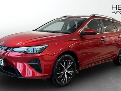 Begagnad MG MG5 EV Luxury 130 kW (177 HK) 2022 Röd Kombi