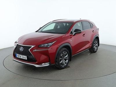 Röd Begagnad 2017 Lexus NX300h Sport Line SUV | 226 000 kr (Marknadspris)