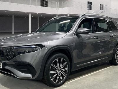 Mercedes EQB250+