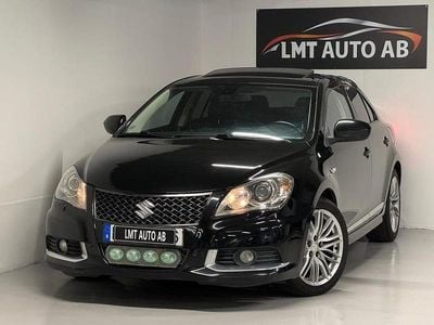 Svart Begagnad 2010 Suzuki Kizashi Sedan | 59 900 kr