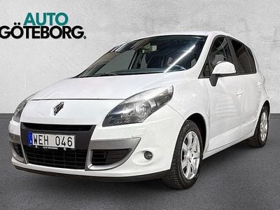 Begagnad Renault Scénic III 95 HK (69 kW) 2011 Vit Minibuss