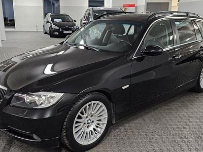 Svart Begagnad 2005 BMW 325 Advantage Kombi | 119 900 kr