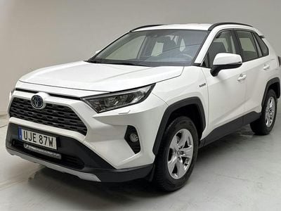 Vit Begagnad 2020 Toyota RAV4 Active | 175 000 kr (Superpris)