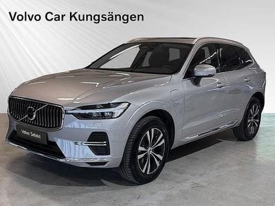 Begagnad Volvo XC60 Plus 404 HK (297 kW) 2022 Grå SUV