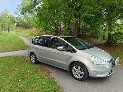 Begagnad 2008 Ford S-MAX S Minibuss | 29 000 kr (Marknadspris)