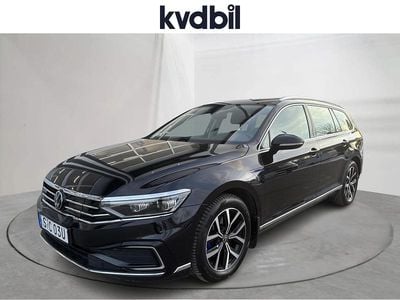 Svart Begagnad 2023 VW Passat GTE Kombi | 334 900 kr (Lite dyr)