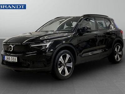 Svart Begagnad 2023 Volvo XC40 Core SUV | 334 900 kr