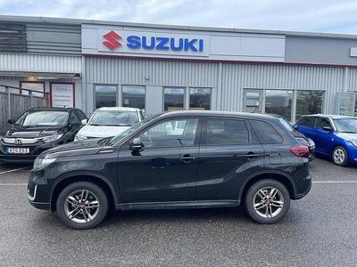 Begagnad Suzuki Vitara 102 HK (75 kW) 2024 Svart SUV