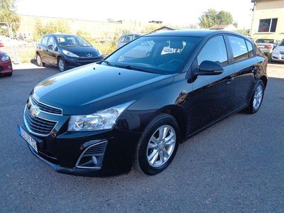 Svart Begagnad 2013 Chevrolet Cruze Halvkombi | 59 900 kr