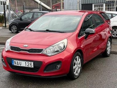 Röd Begagnad 2013 Kia Rio Halvkombi | 54 990 kr (Bra pris)