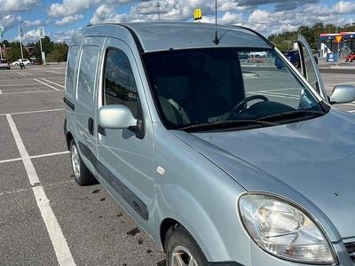 Begagnad Nissan Kubistar 84 HK (61 kW) 2009