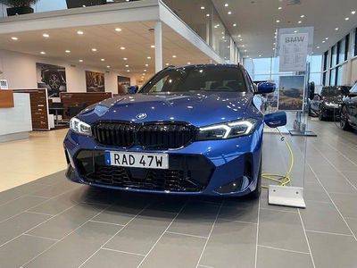 Metallic Begagnad 2023 BMW 330 Kombi | 390 000 kr