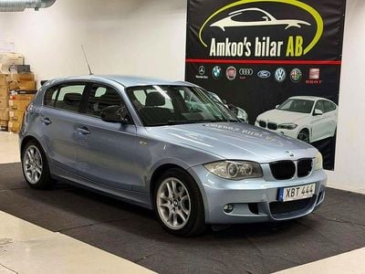 Begagnad BMW 118 Comfort Edition 143 HK (105 kW) 2011 Ljusblå Halvkombi
