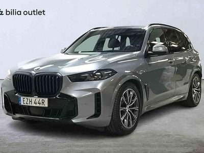 Grå Begagnad 2024 BMW X5 SUV | 739 900 kr