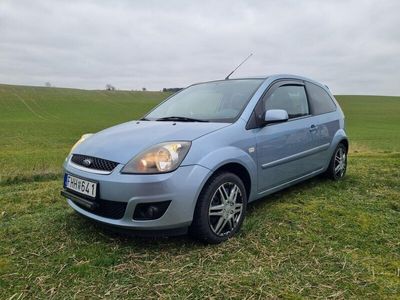 begagnad Ford Fiesta 1.4 Euro 4 / NYBES / DRAG