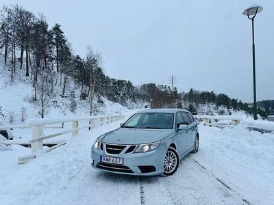 Grön Begagnad 2010 Saab 9-3 | 39 900 kr (Marknadspris)